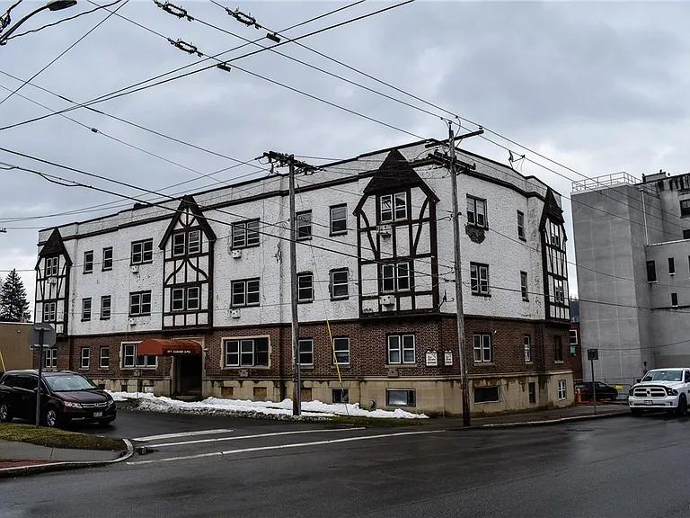 505 Garden St photo 2